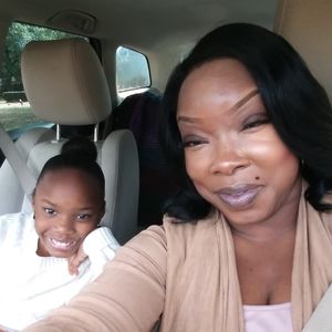 Meet your Posher, Ambria